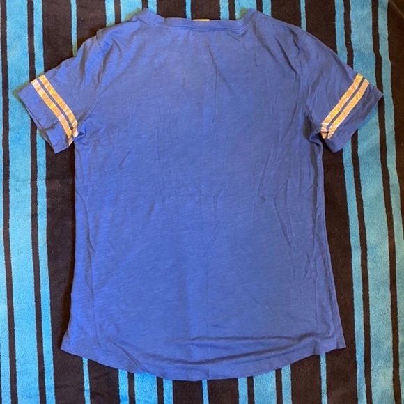 Vs pink sequin tee - Picture 4 of 4